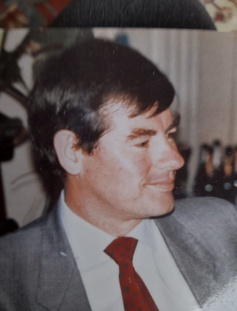 Pierre Ménès tweet media