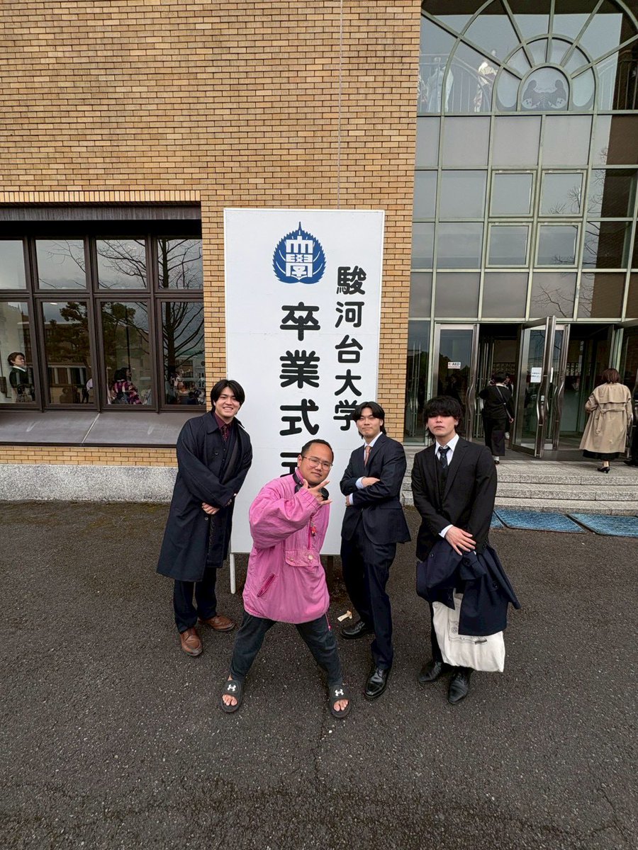 カラム tweet media