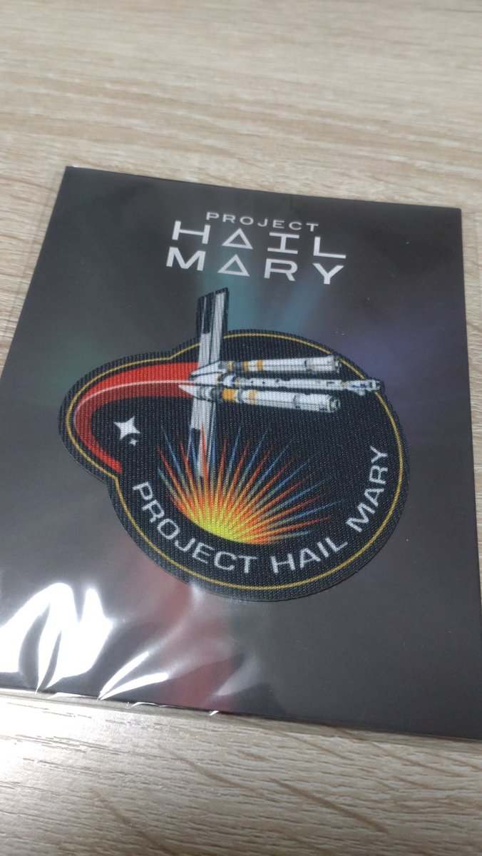 モドル tweet media