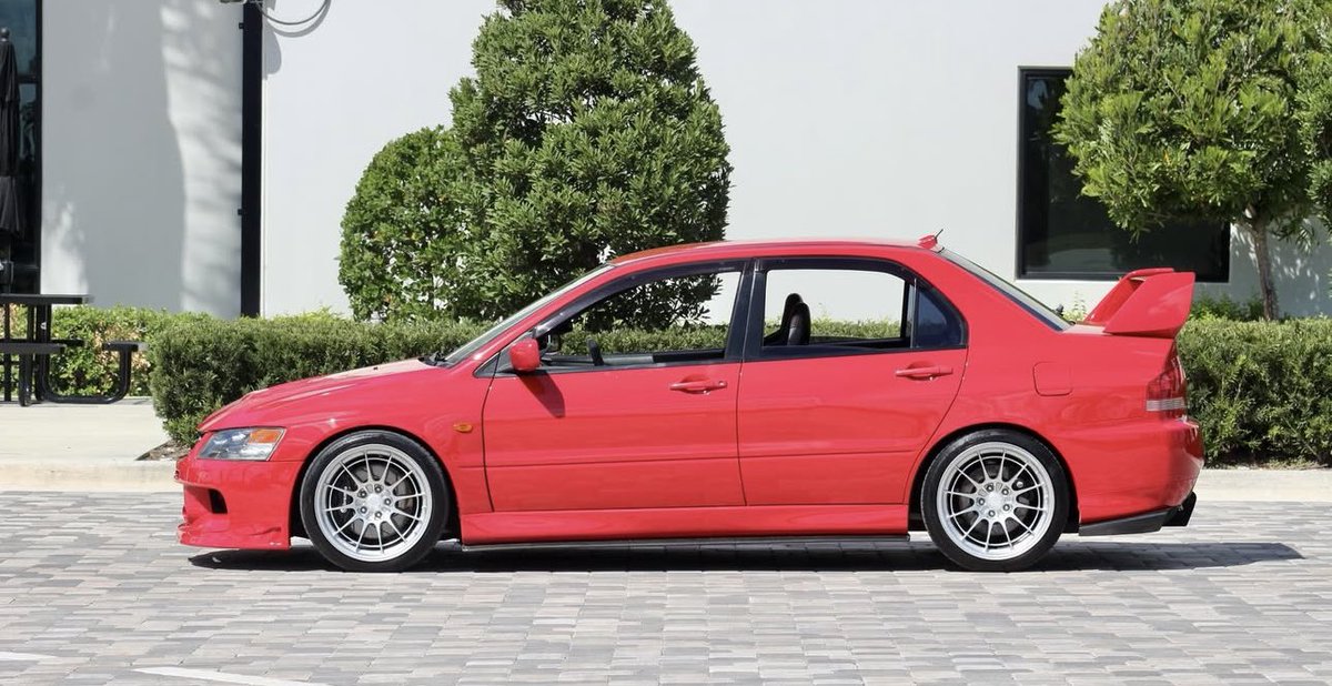 MitsuMafia tweet media