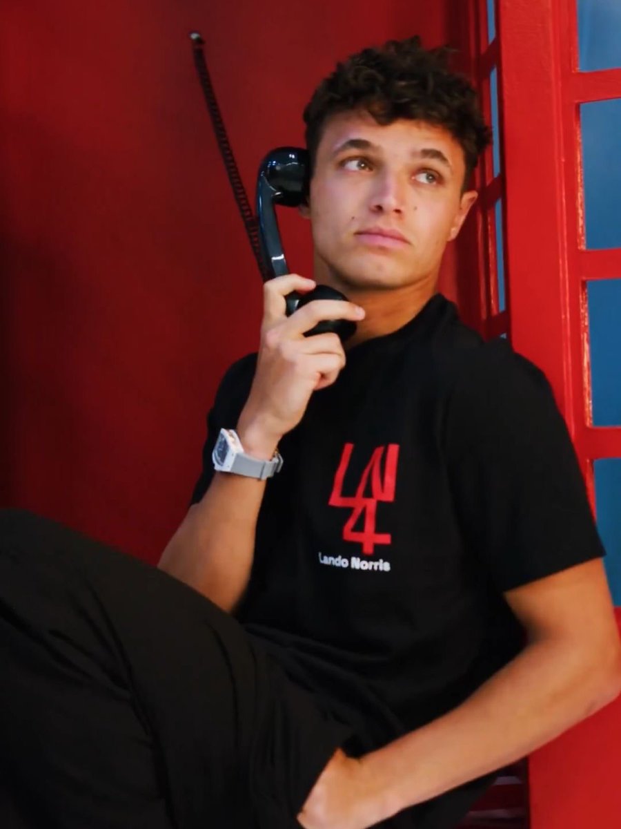 smoke that aussie bum!!¹ ⁶ 🐊 tweet media