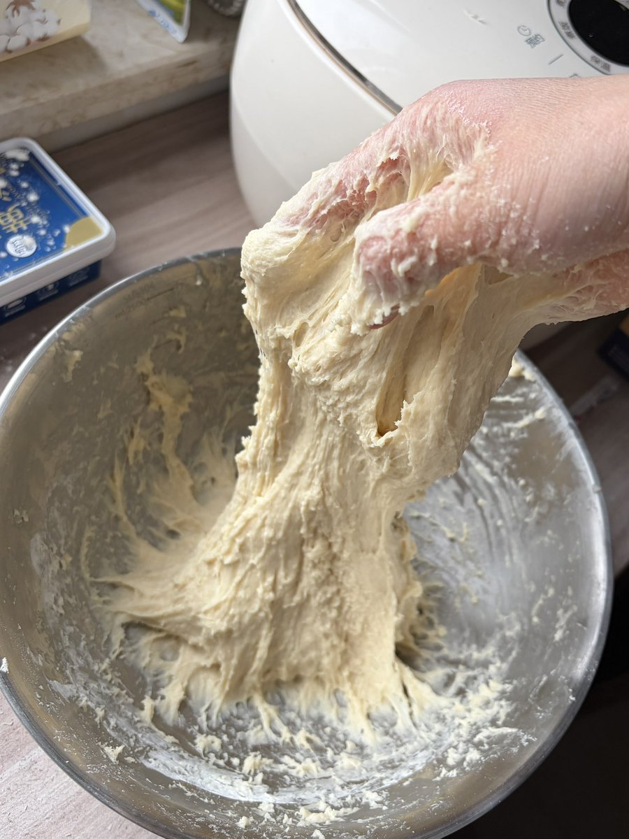 偷偷做饭然后惊艳所有人 tweet media