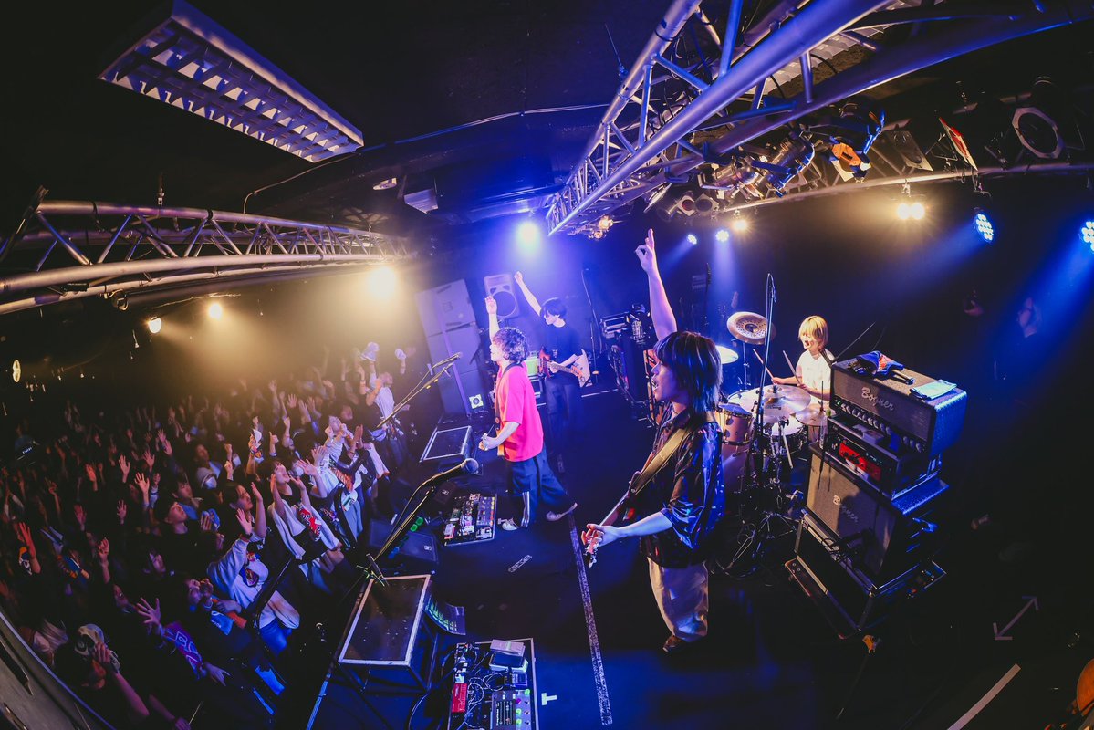 KANA-BOON tweet media