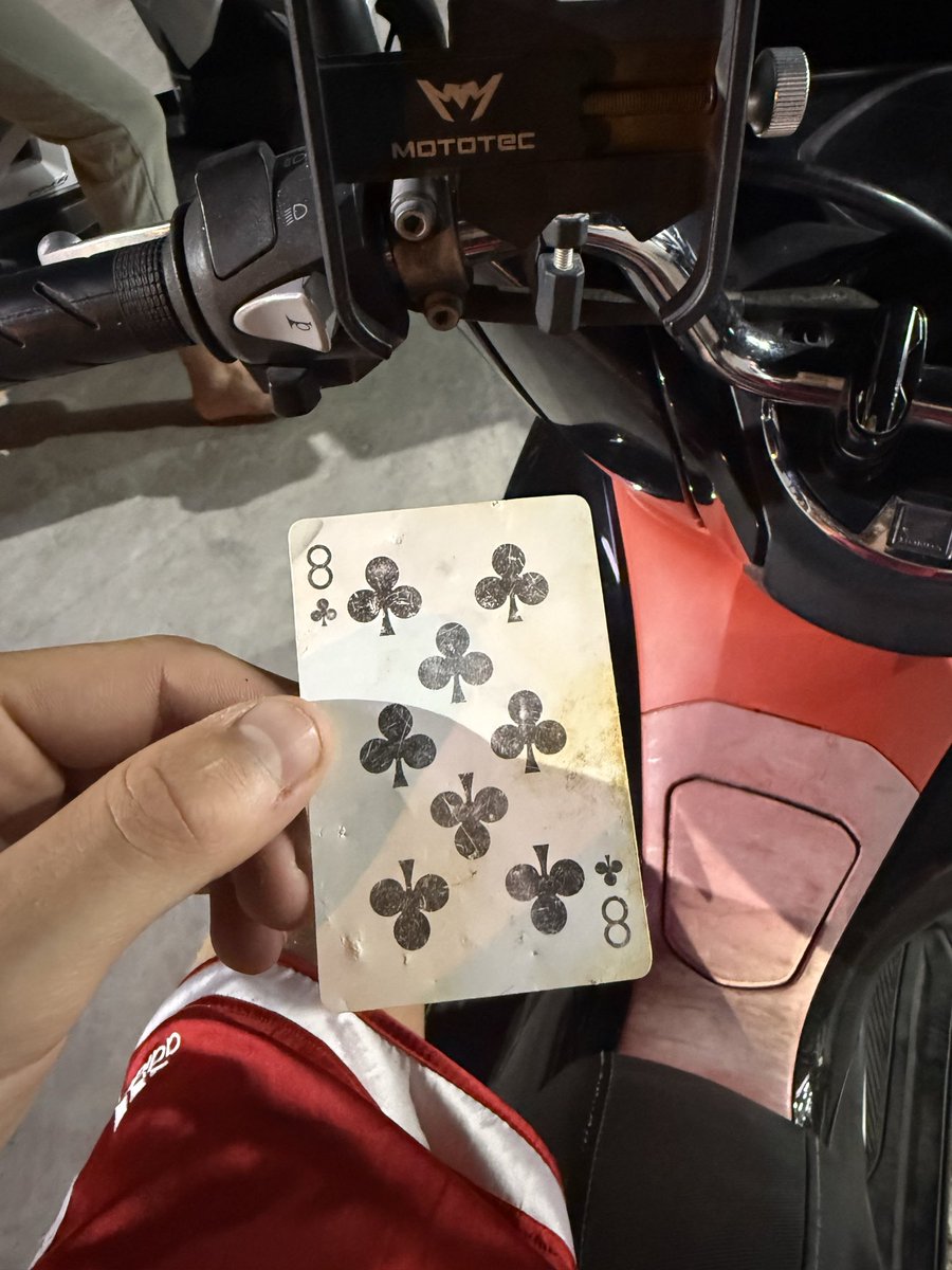 ⚡Fred Vine ⚡ tweet media