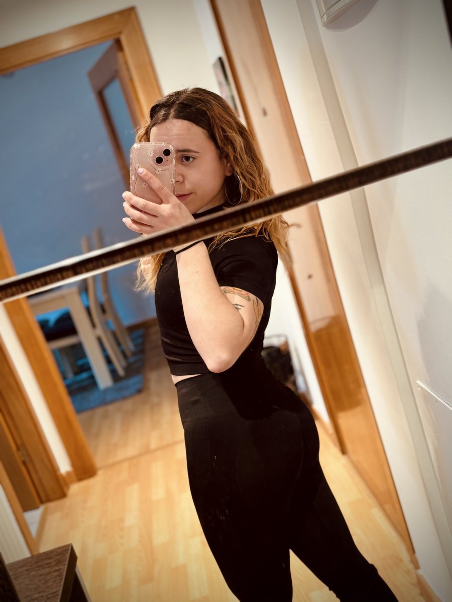 𒌐 Aira Zen’in 𒌐 tweet media