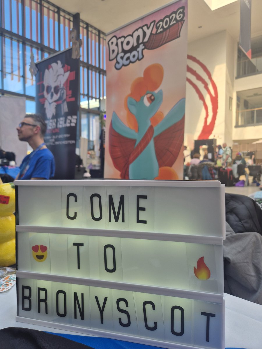 BronyScot tweet media