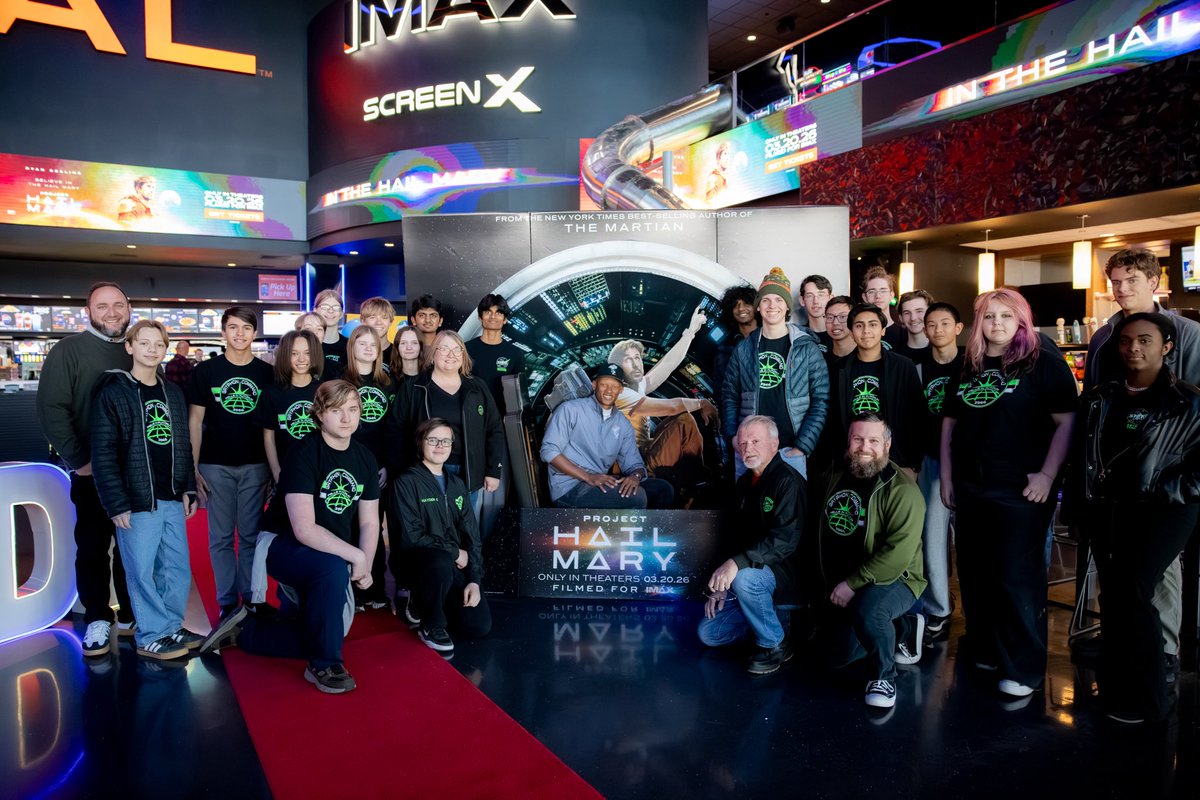 AstrordinaryDF's tweet photo. Shoutout to our incredible community partners for bringing their students out to our private screening of @ProjectHailMary! ✨
It was an honor to host students from @MuseKnox and @LNSTEMAC.  We’re grateful to share experiences like this with the next generation. 🚀 https://t.co/vv2fn04u3X