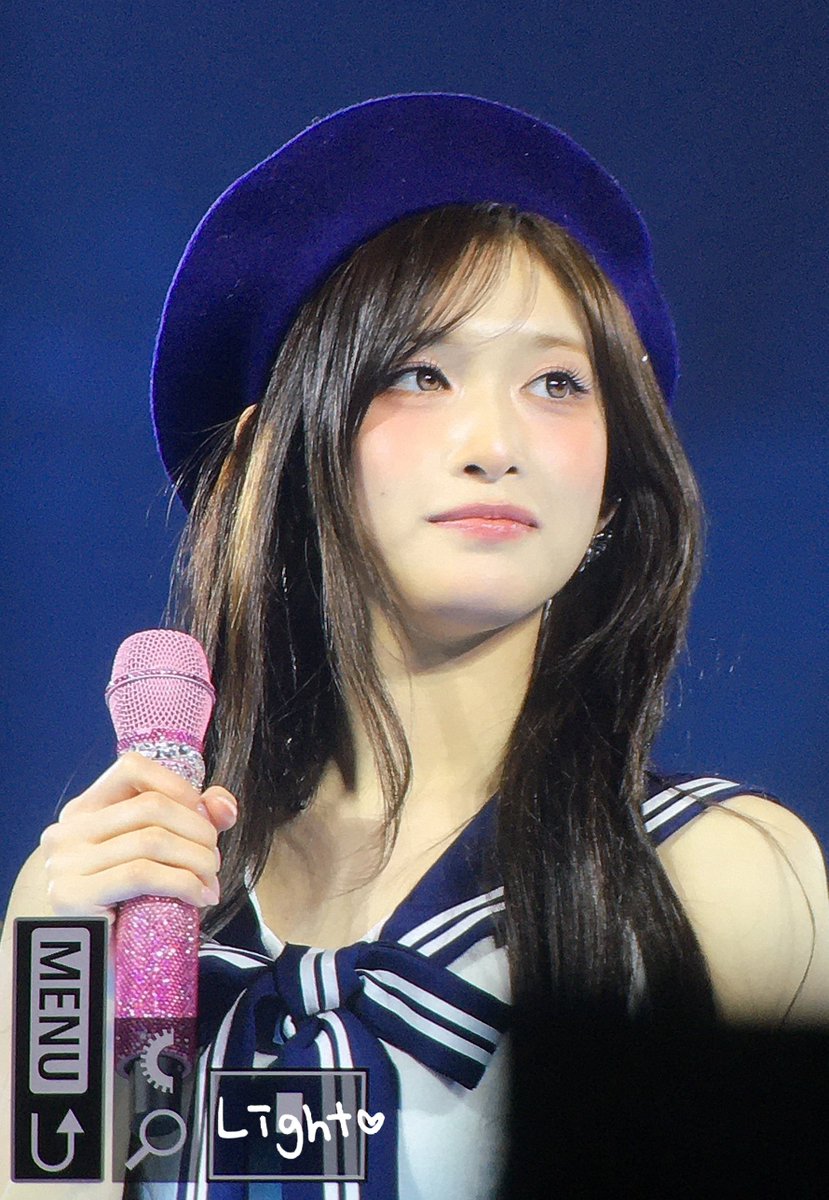260321 프리뷰
#아이브 #IVE #이서 #이현서 #LeeSeo #イソ