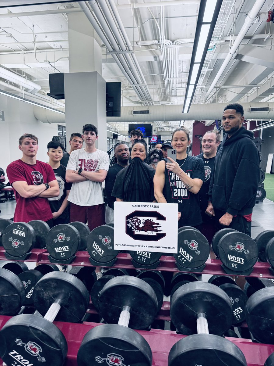 Molly Binetti tweet media