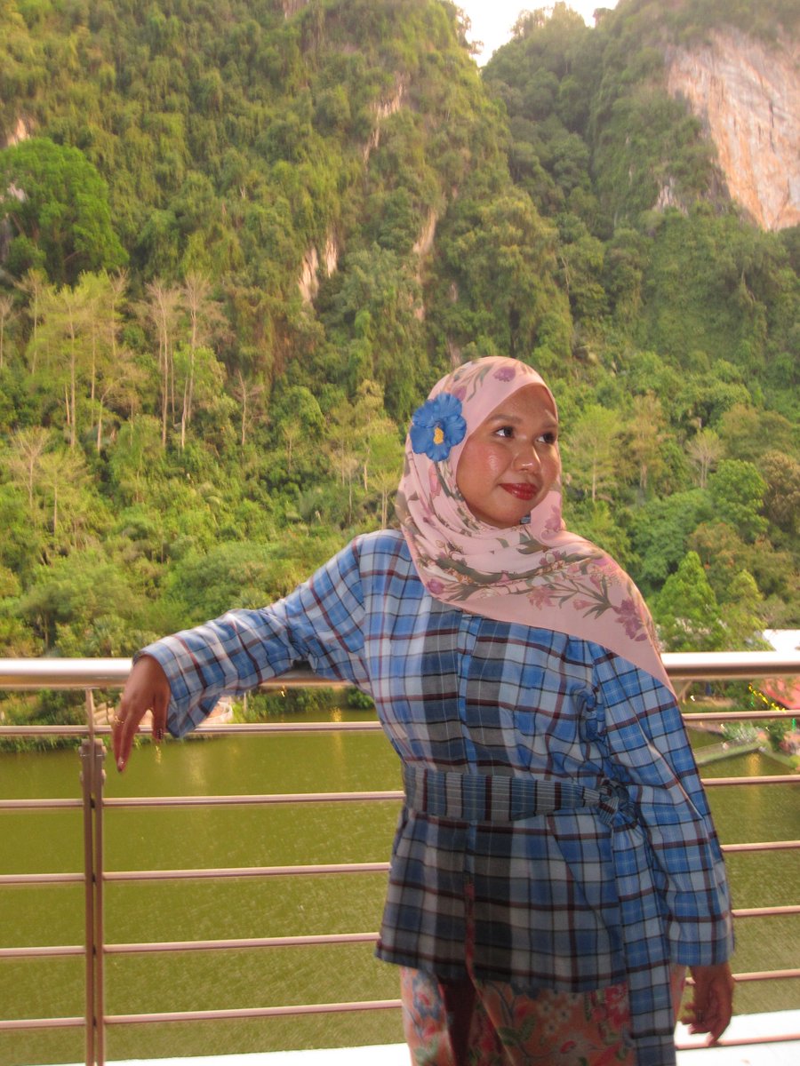 mira☽̶☾ (bz 😭) tweet media