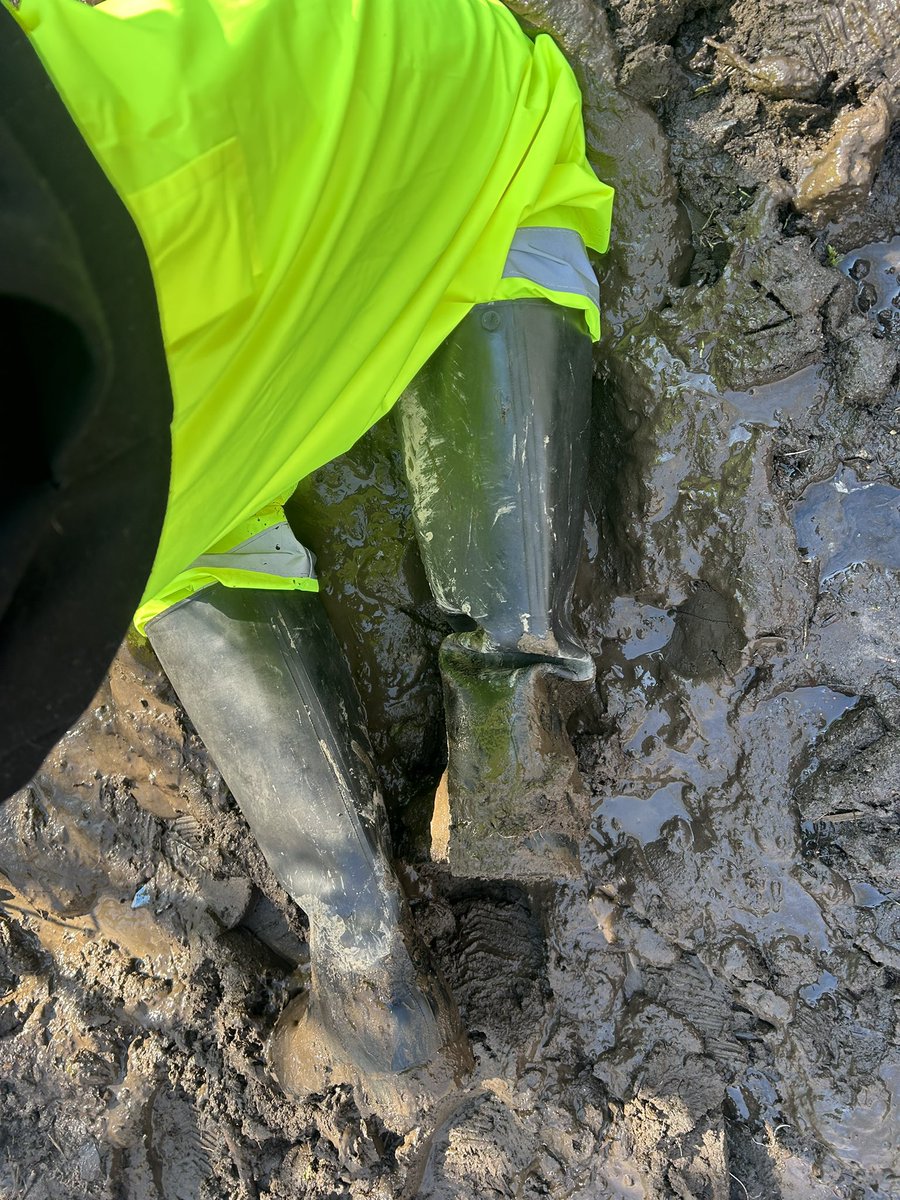 dirtybooted's tweet photo. first real mud of the season https://t.co/lynl2GNIFI