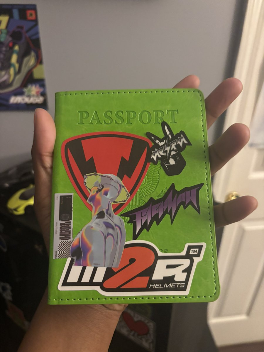 raina 🪼🐠 tweet media