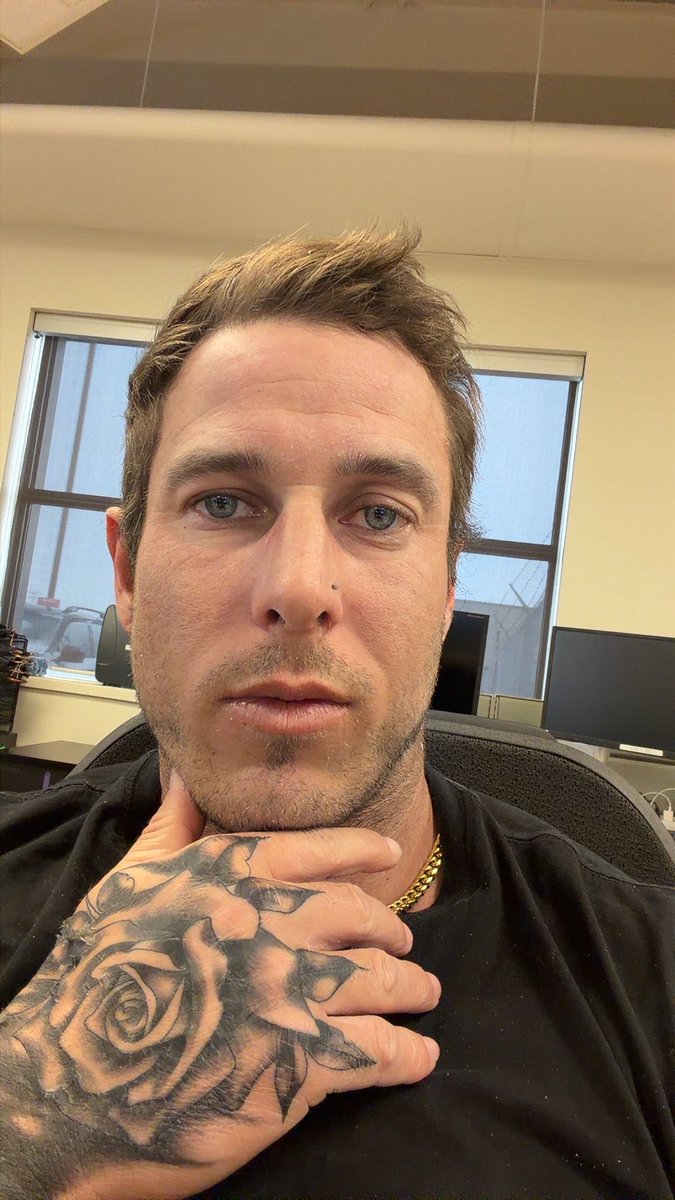 Kaine Hart tweet media