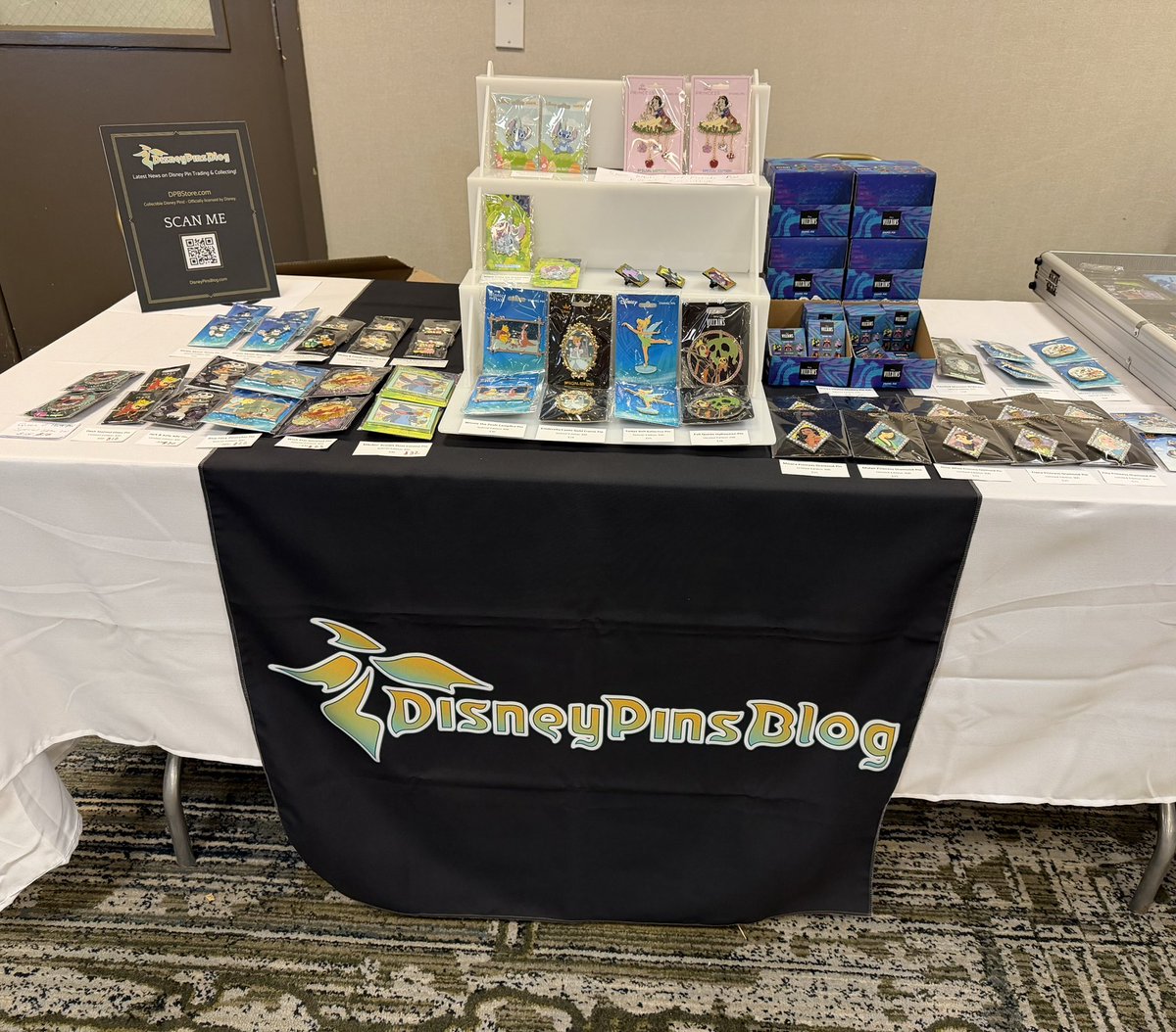 Disney Pins Blog tweet media