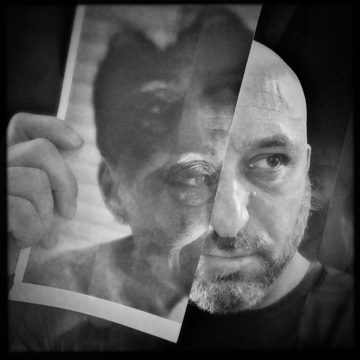 eslieber's tweet image. Lost in a Haze of Memory #Hipstamatic #KallyX3 #BlacKeysSupergrain