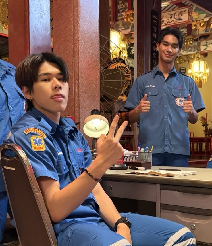 𝘓𝘌𝘈 tweet media