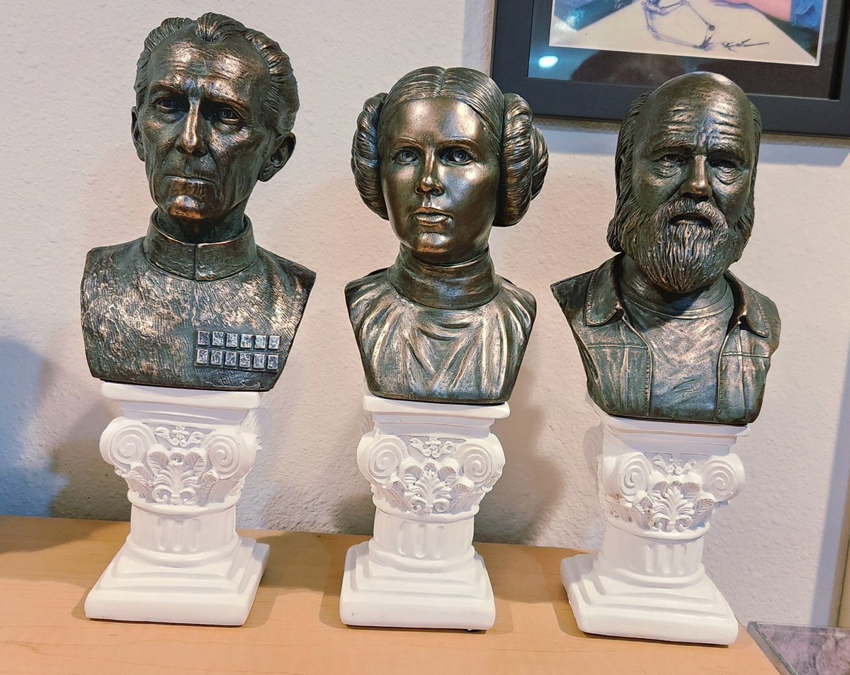 Regal Robot tweet media