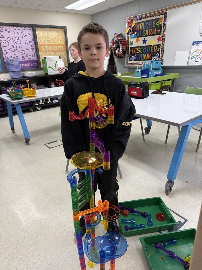 Mo Valley Schools tweet media