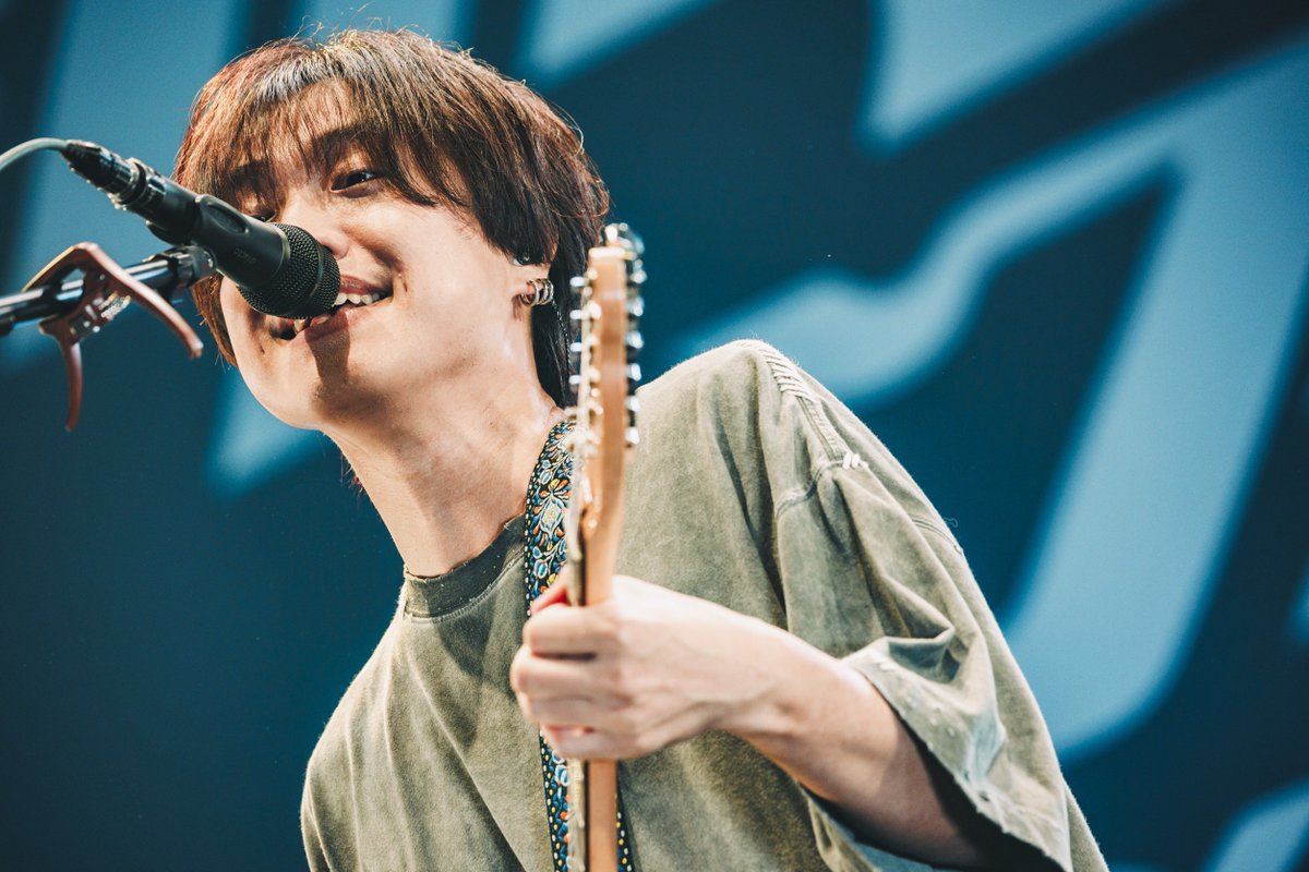 This is LAST tweet media