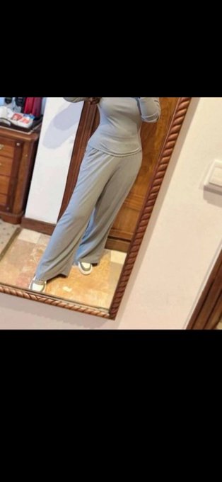 Britt Stewart tweet media