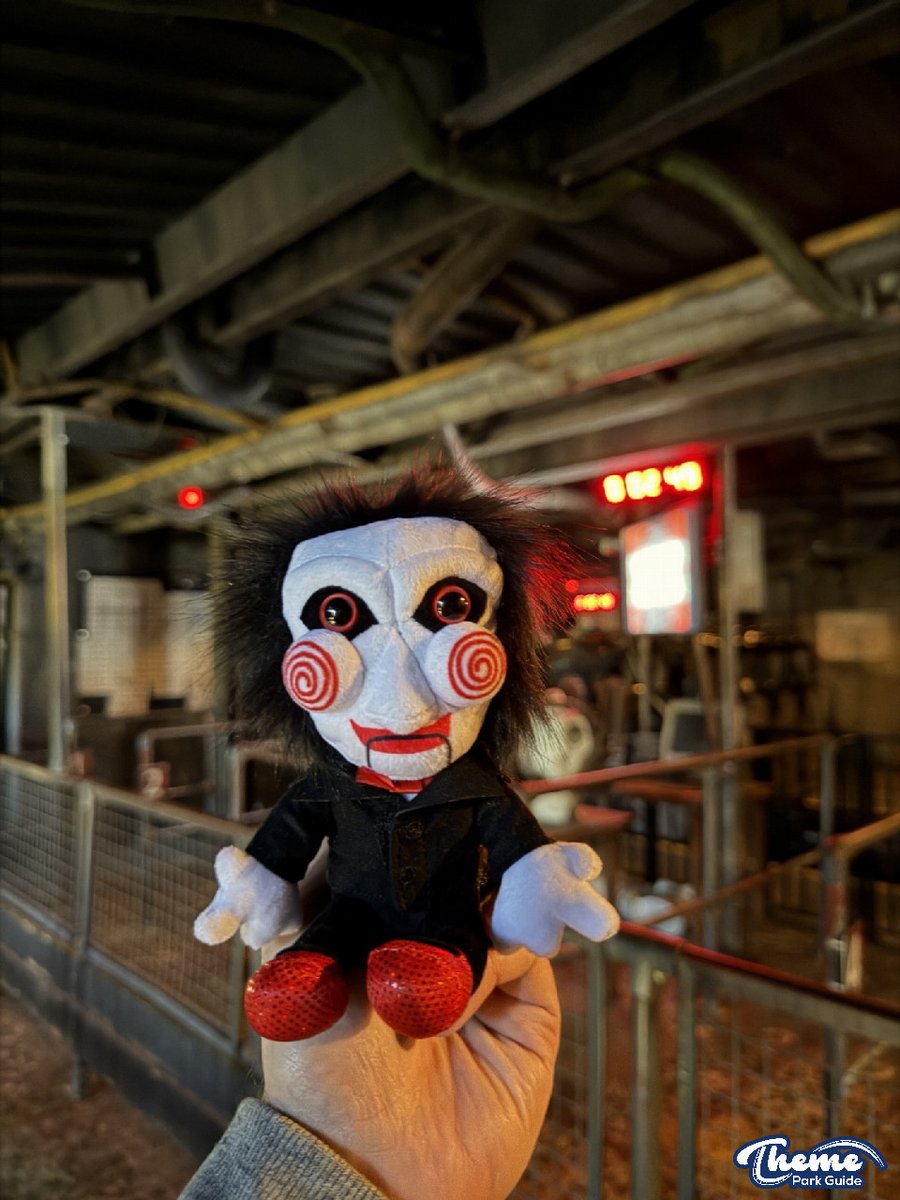 Theme Park Guide tweet media