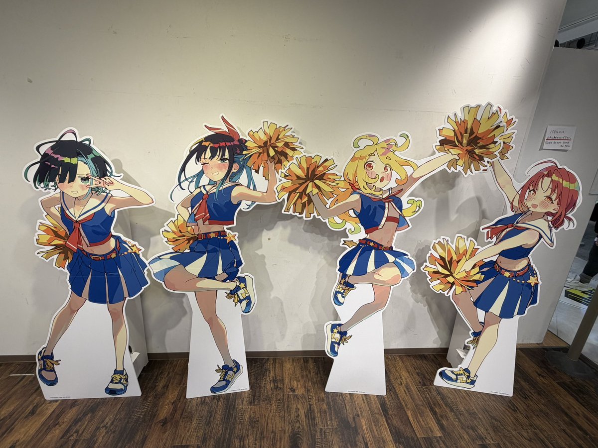 questation3's tweet photo. 【近況】
チハヤリスタートのポップアップで爆買いするなどした https://t.co/sI7m6W5EGc