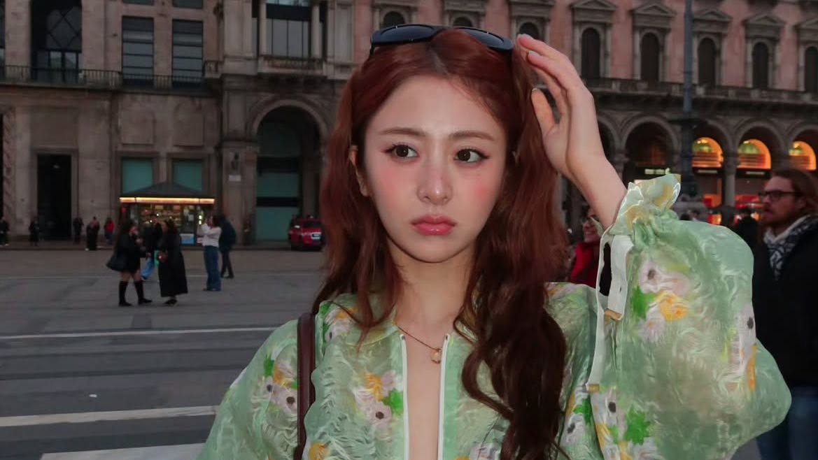 daily yunjin tweet media