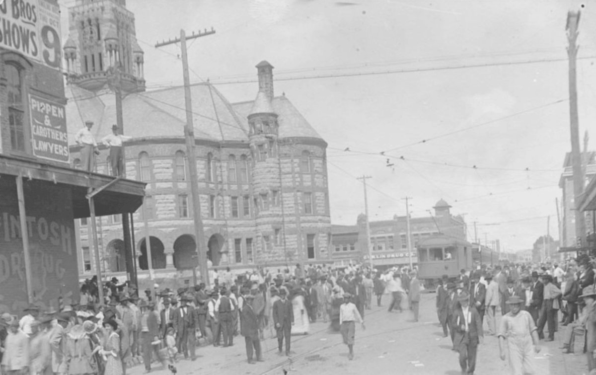 Trevor P. Wardlaw tweet media