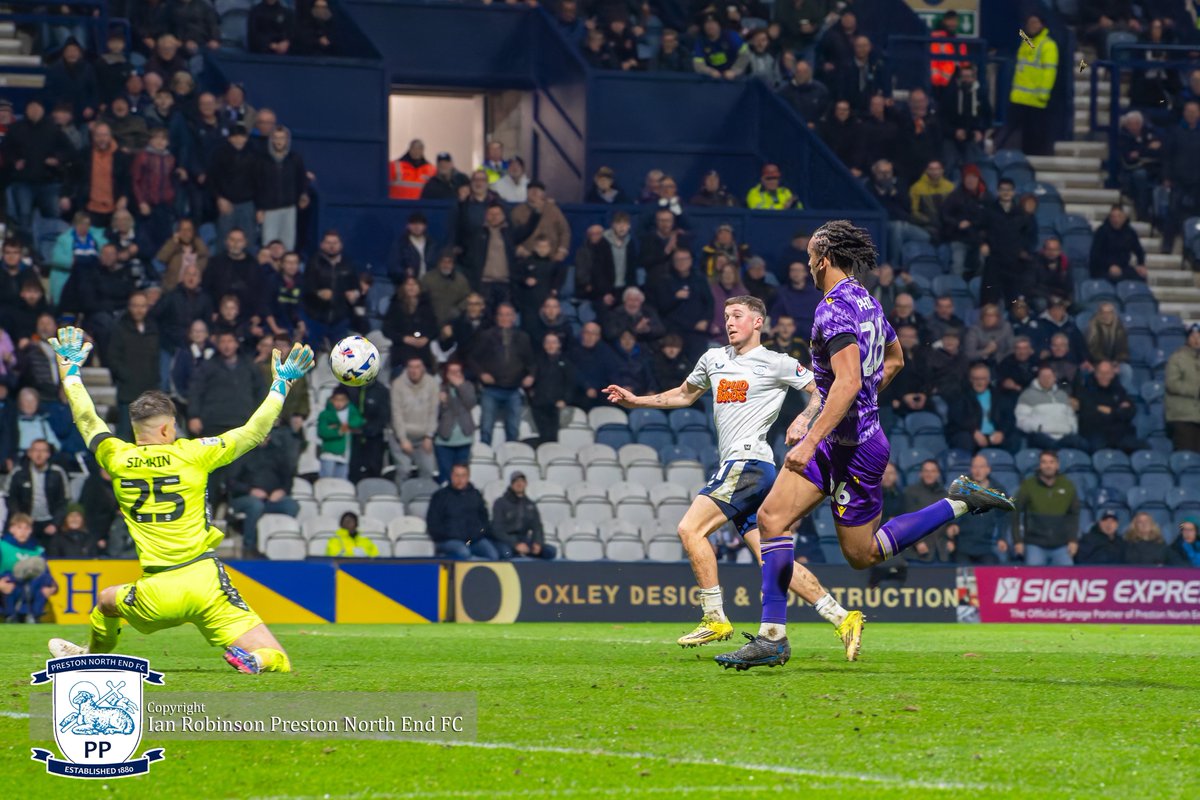 Ian Robinson tweet media