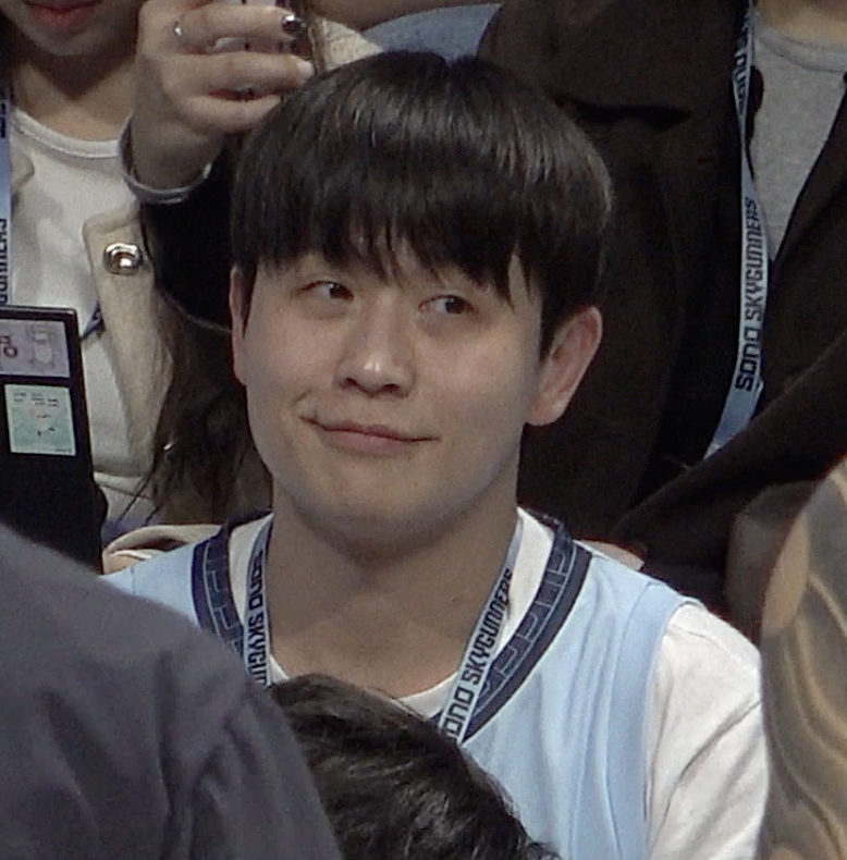 🏀18🌜마레 🧸💎☘️🎩 tweet media