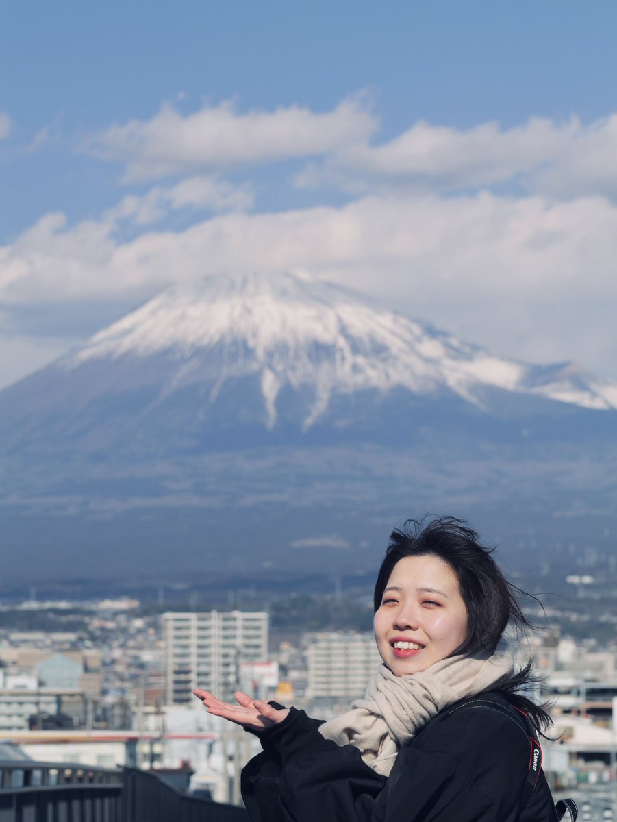 thousand_321's tweet photo. 本日3月21日、誕生日を迎えました。
人生色々あるなぁと感じる日々ですが、日頃から支えてくださっている皆さまへの感謝と、自分の表現活動を続けていくという意志は、これからもずっと変わりません。

皆さま、いつも本当にありがとうございます。今後とも何卒よろしくお願いいたします🌱 https://t.co/jda9XPkwCS