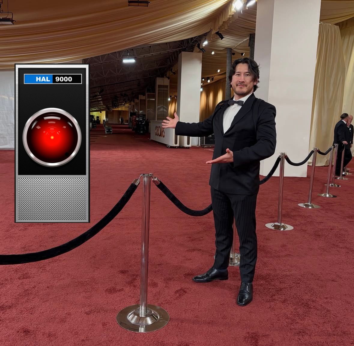 𝙷𝙰𝙻9000 tweet media