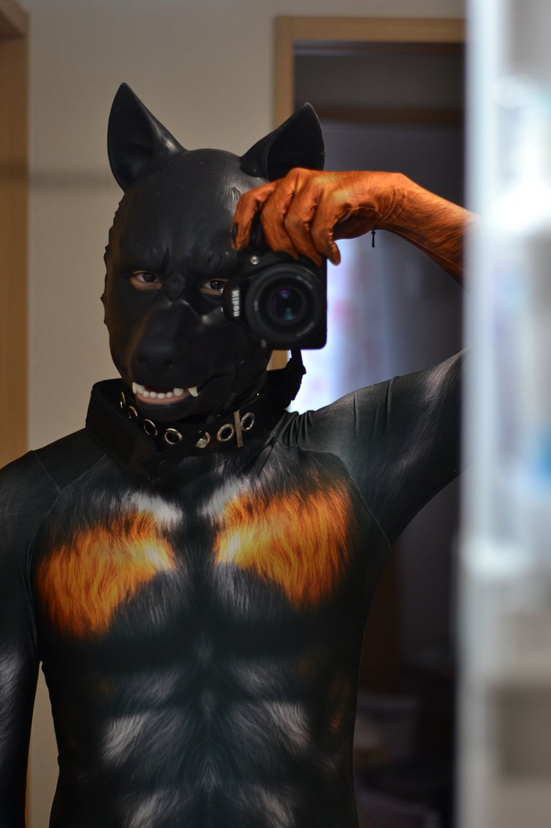 うらべ tweet media