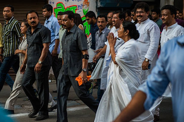 TMCinHistory's tweet photo. 🕒 2016

On this day of 21st March in 2016, Chief Minister Mamata Banerjee led a rally from Ballygunge Phari to Hazra Crossing in Kolkata ahead of the West Bengal Assembly elections. https://t.co/chu6X6chvp