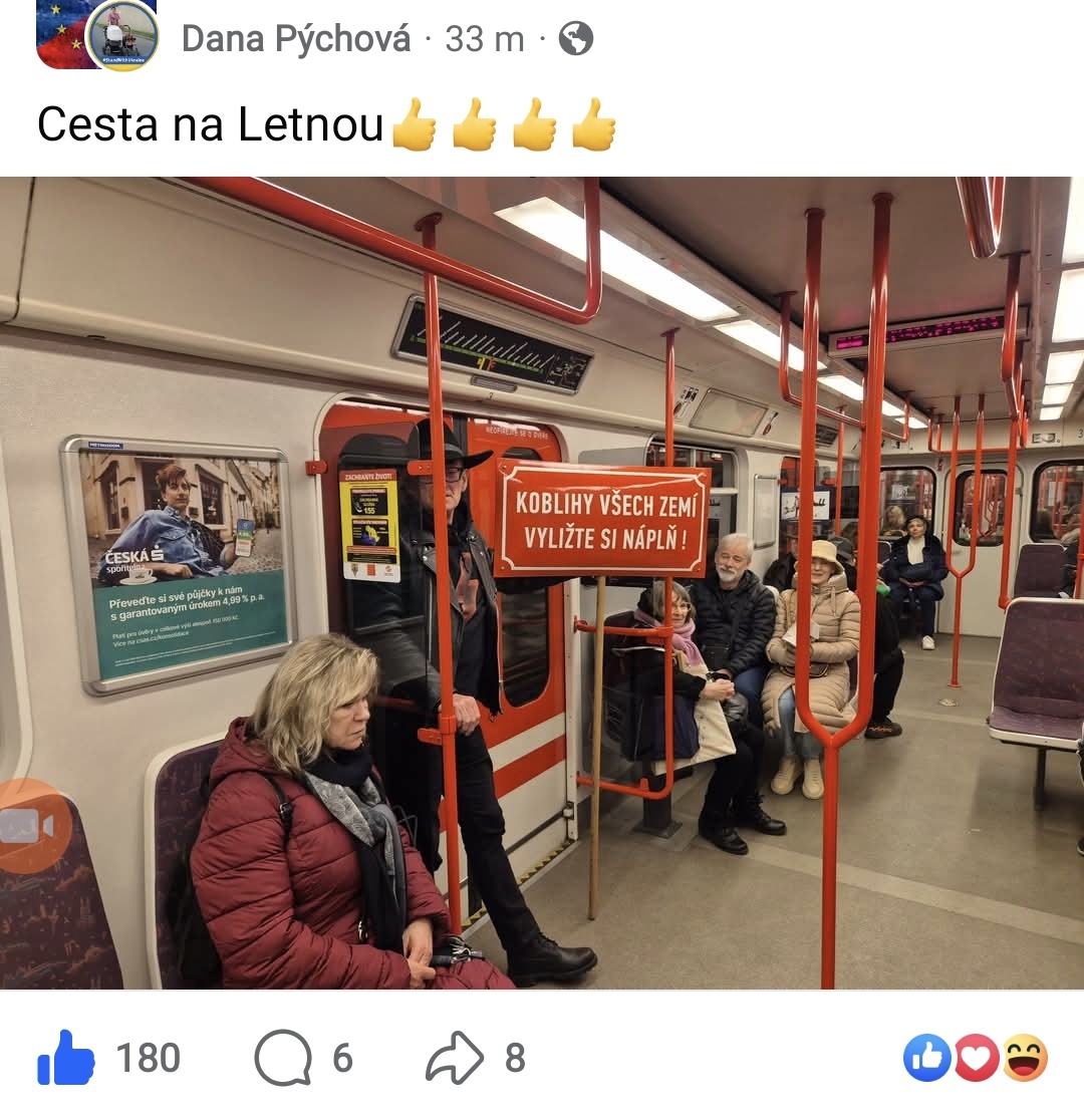 Lucie Amálka 🌸 tweet media