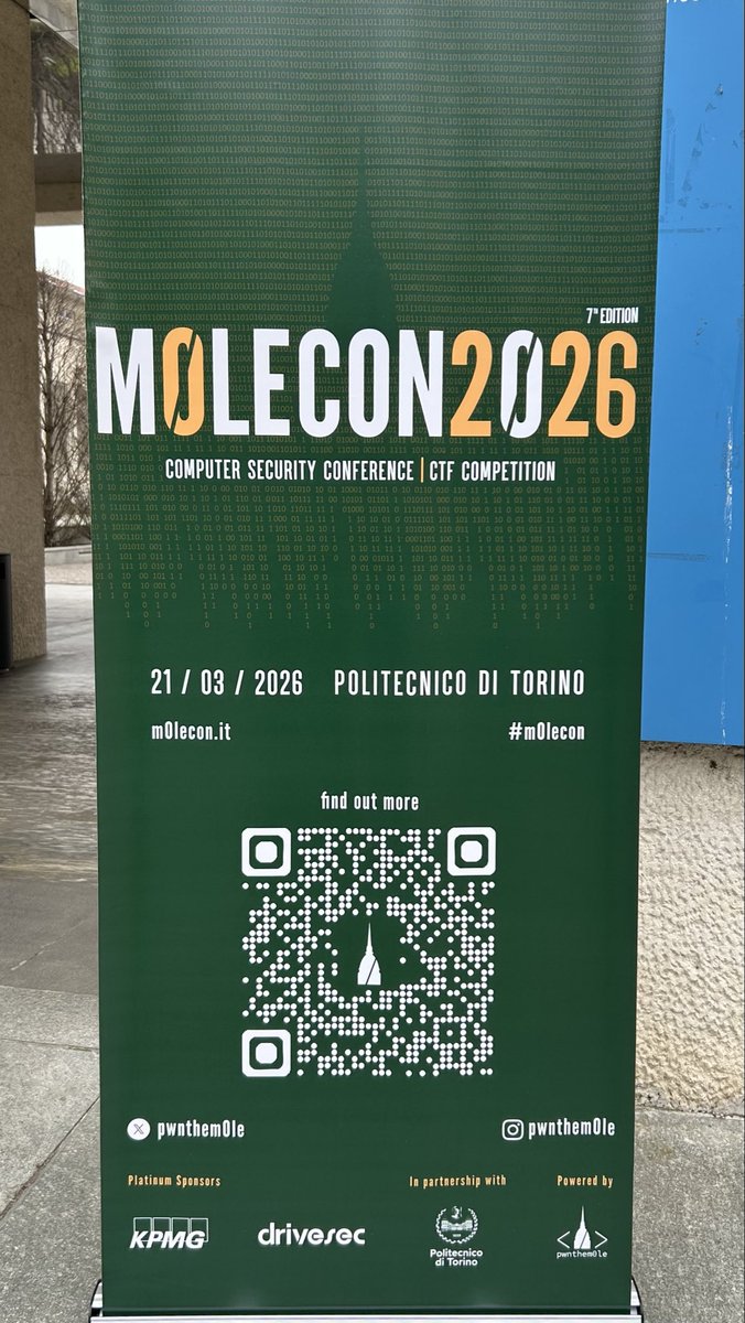 a_consoli_90's tweet photo. Here we are @pwnthem0le #m0lecon https://t.co/oqX18KmDag