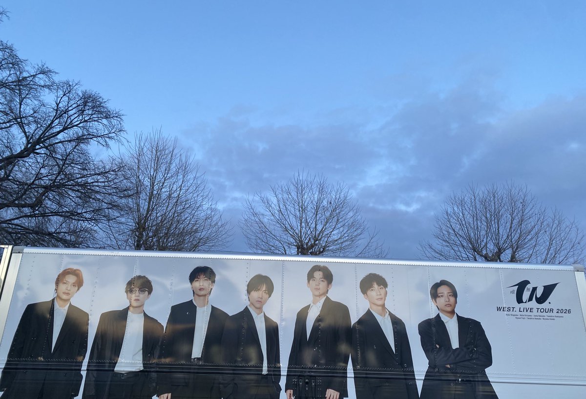 z_in3's tweet photo. 神ちゃんからファンサもらえたぁぁぁあ！

あの瞬間だけは私のことを見てくれてたんだと思うと本当に幸せぇぇえええ！！！

ずっと大好きだかんなぁあ！！！！！！！ https://t.co/R74ARLFCz1