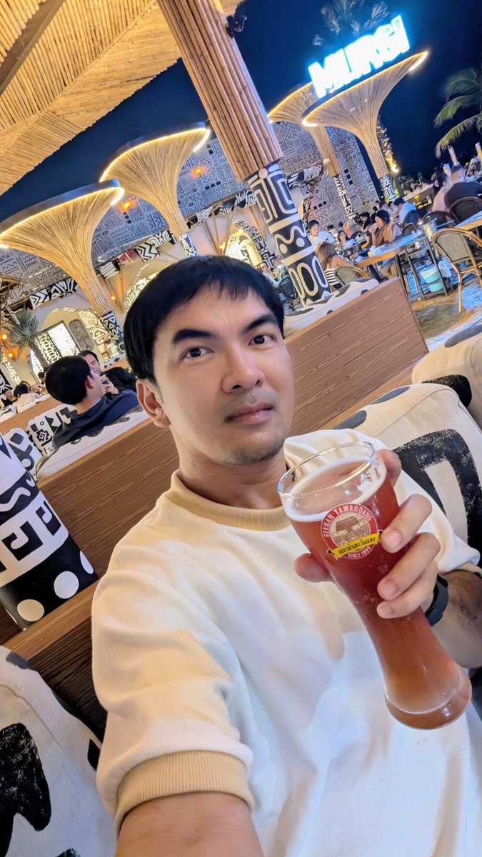 surasit_ton's tweet image. #mursi #beachclub 🌴🎧
#พัทยา #pattaya 😎🌊⛱️
#surasit_ton 21•3•2026