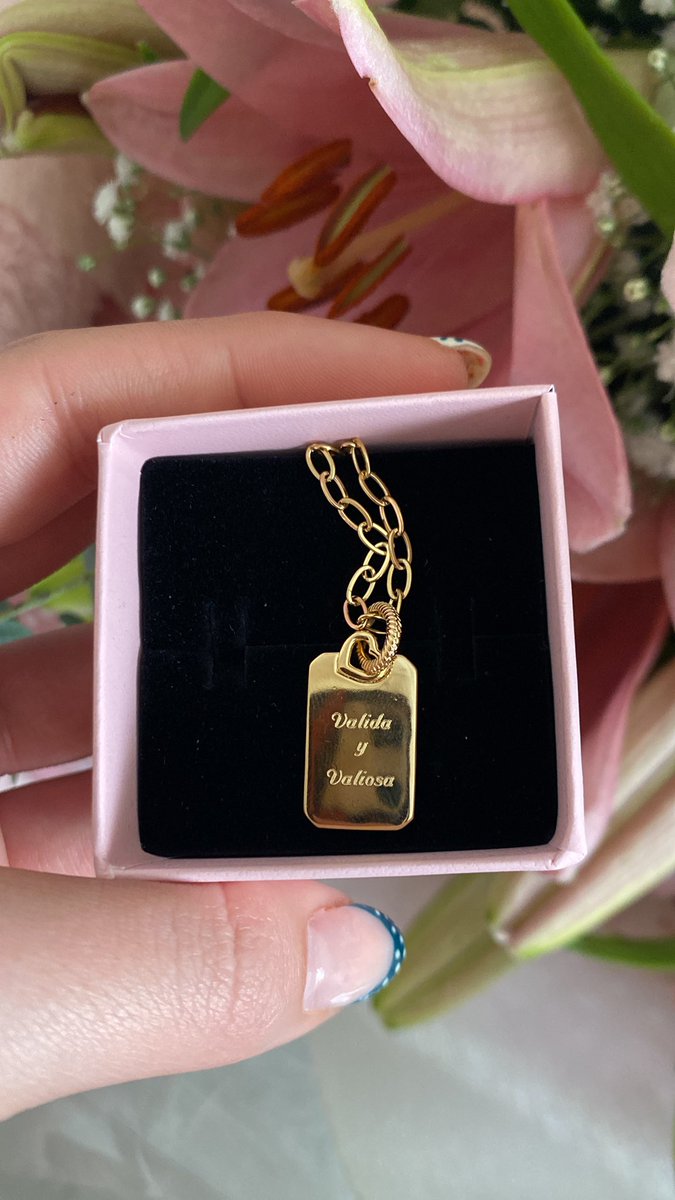 Clariita🕷️ tweet media