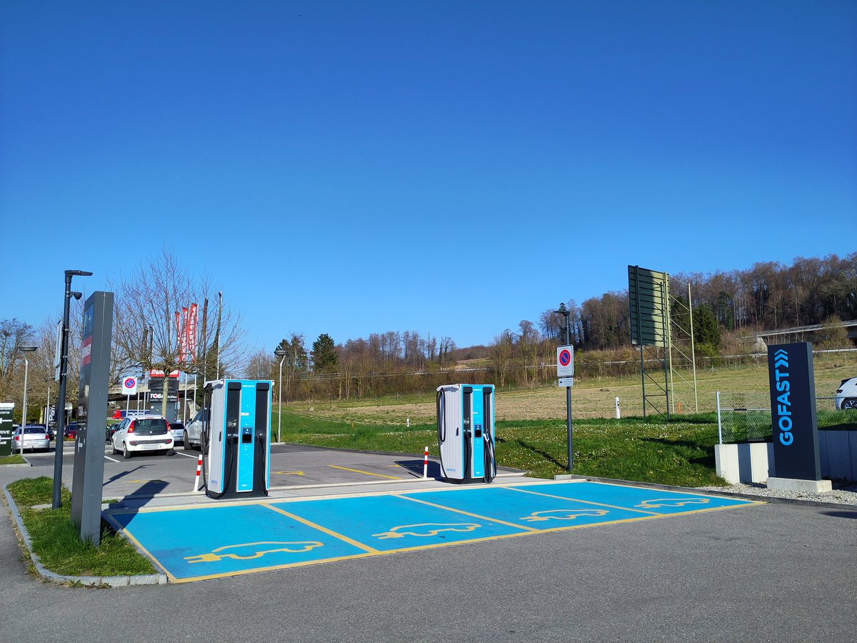 ChargeGuide🇨🇭 tweet media