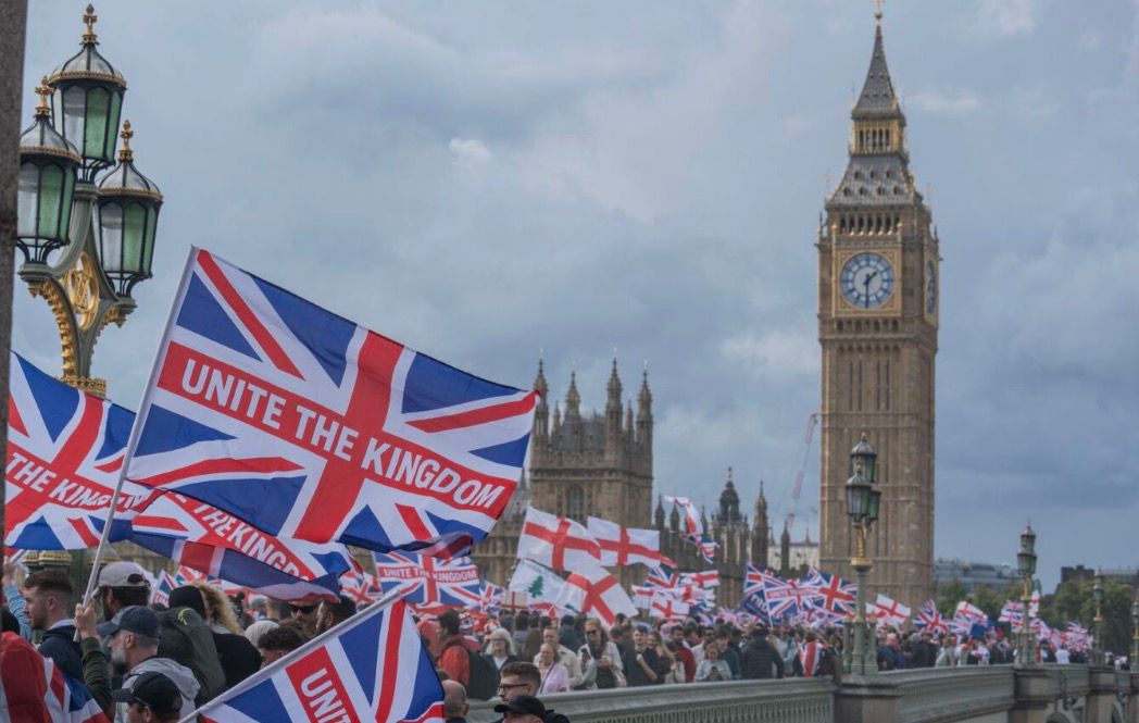 Tommy Robinson 🇬🇧 tweet media