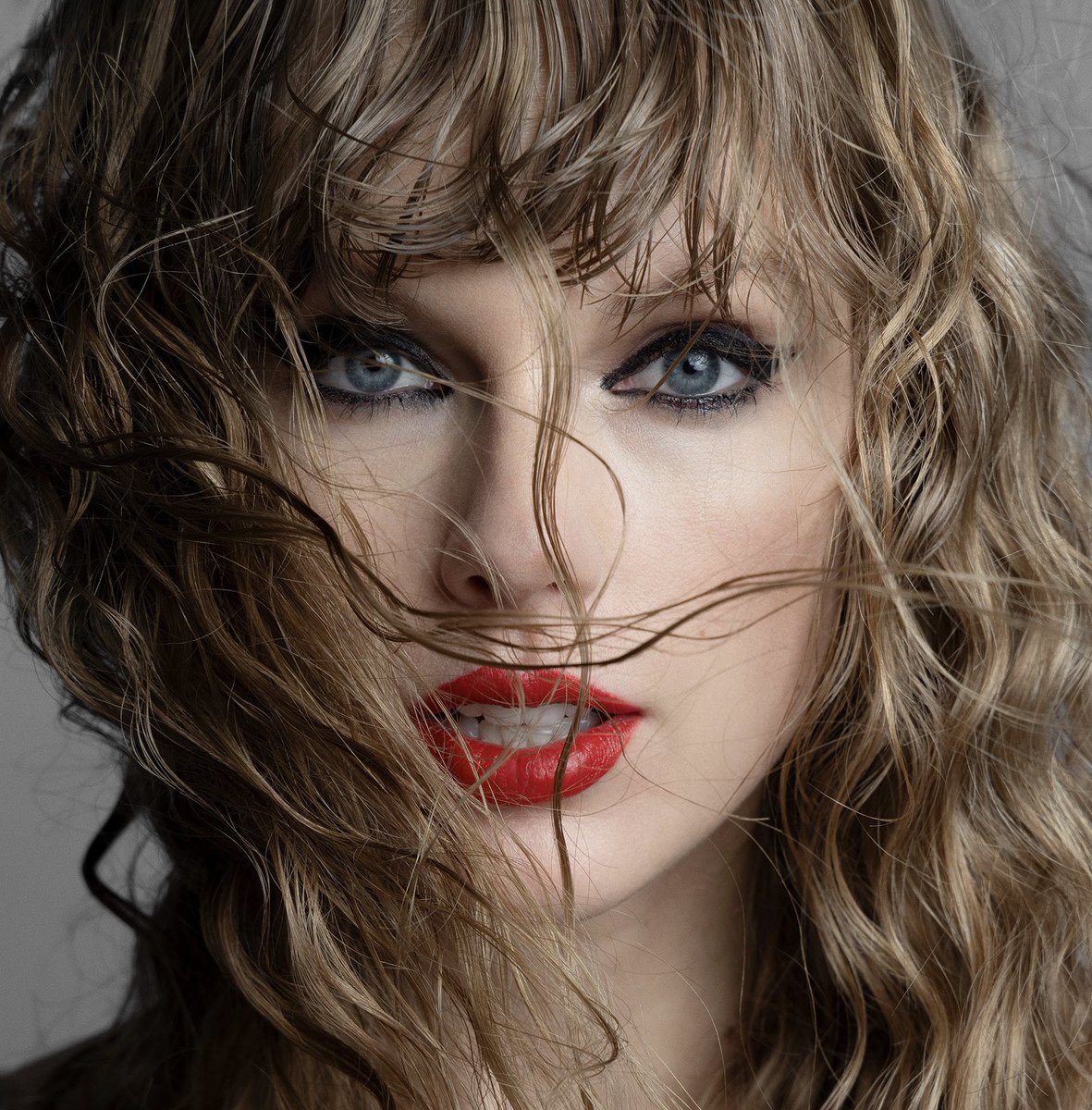 pathological people pleaser ❤️🔥 tweet media