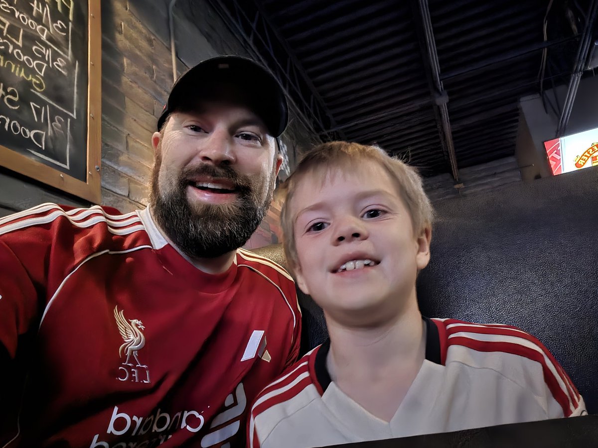 Darren S tweet media