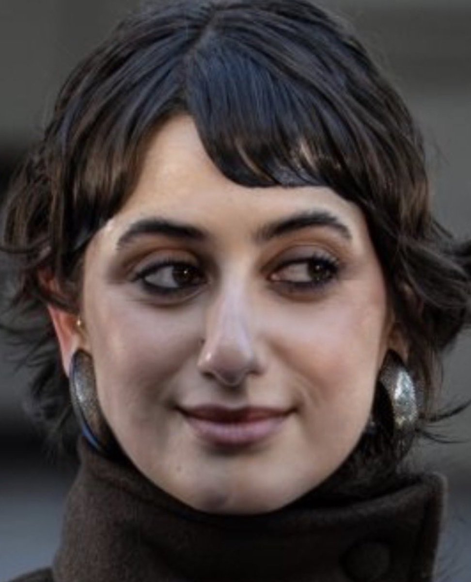 EmC-Trades tweet media