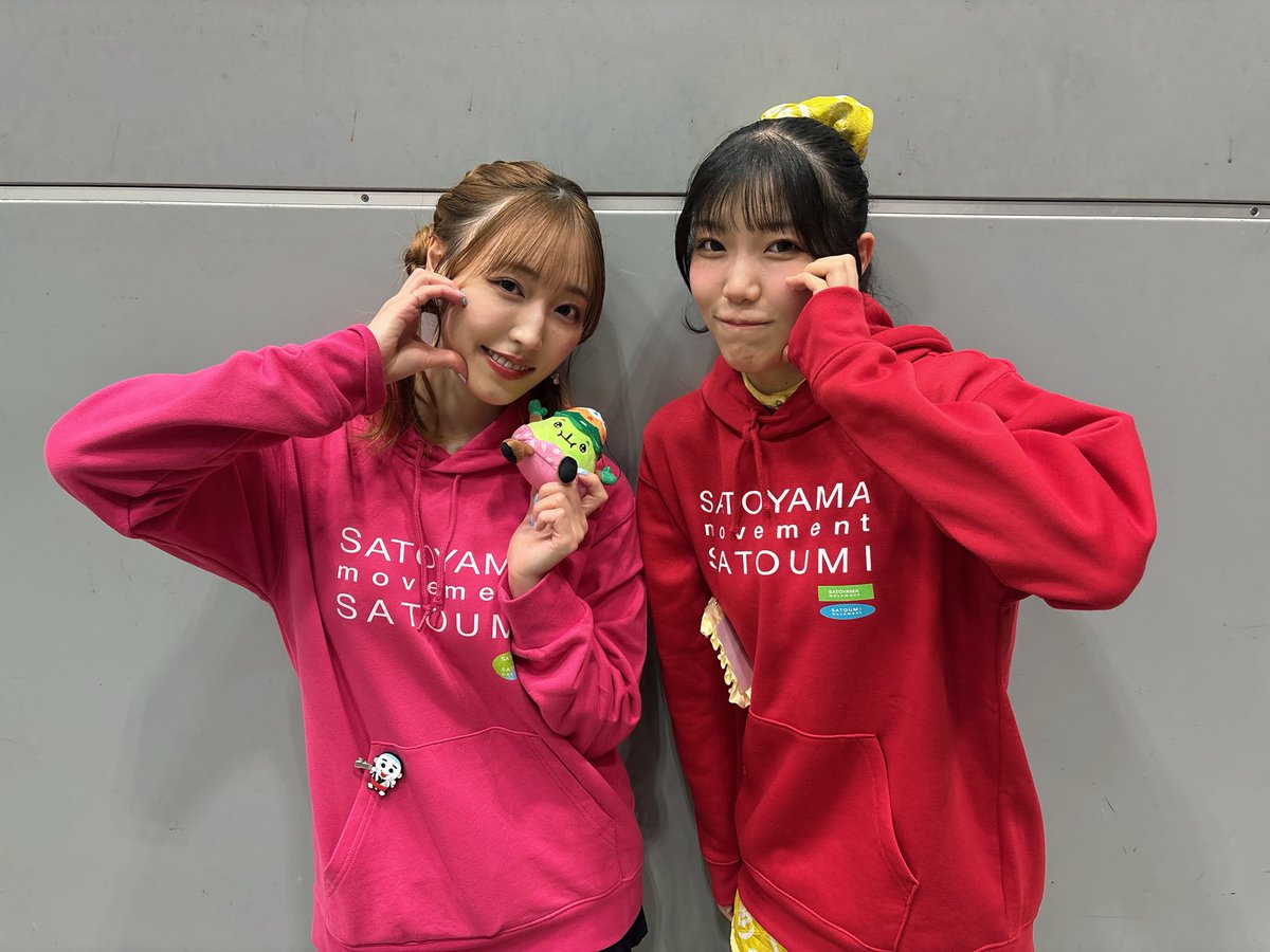 uug_new_chitose's tweet photo. #譜久村聖 さんとお写真を撮らせていただきました!
緊張で言葉に詰まっちゃっても、優しくお話を聞いてくださって本当に嬉しかったです😭😭
実際に見るととてもお美しくて、目が浄化されました…
またお会いできるように頑張ります!
本当にありがとうございました!
#satoyamasatoumi https://t.co/EPntwPI6qW