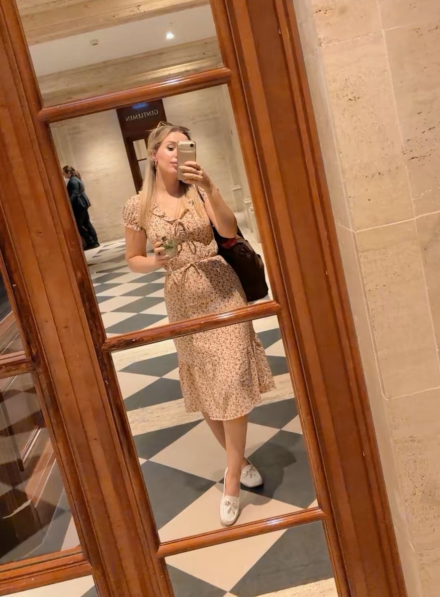 Daphne 🤍 tweet media