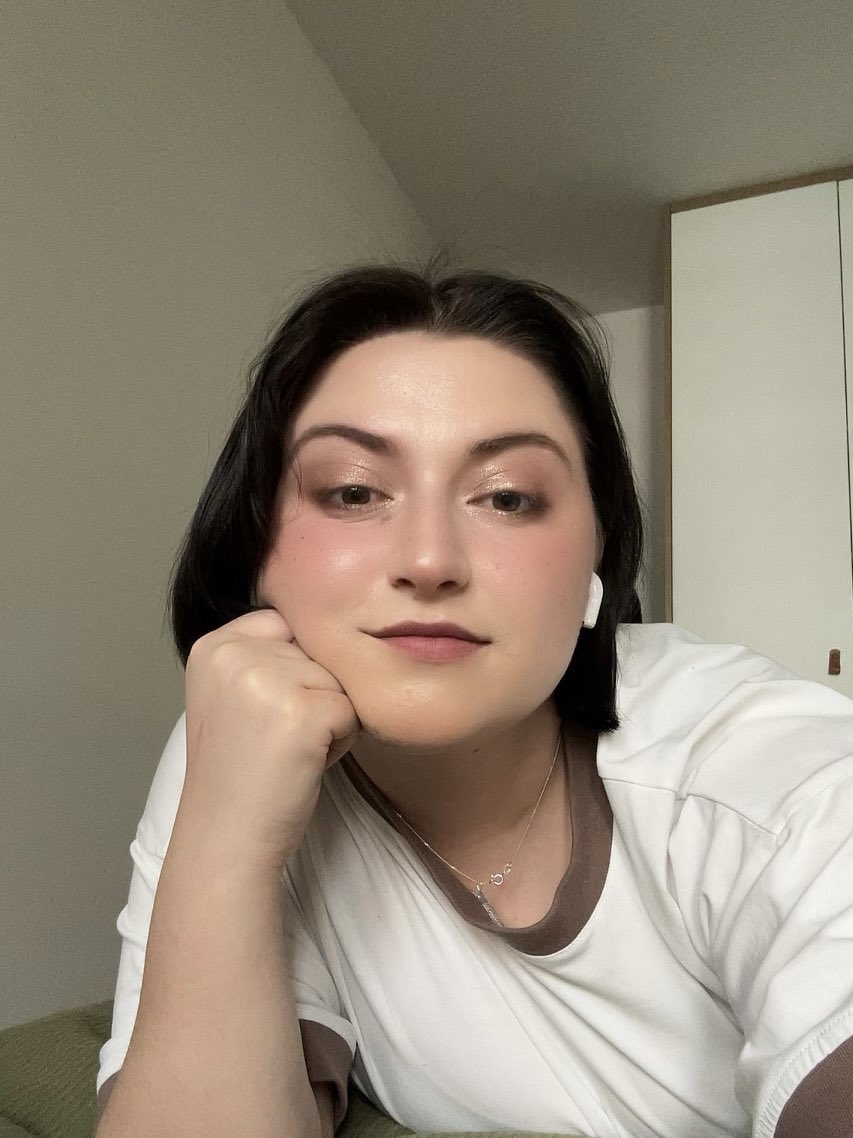 капітан божа tweet media