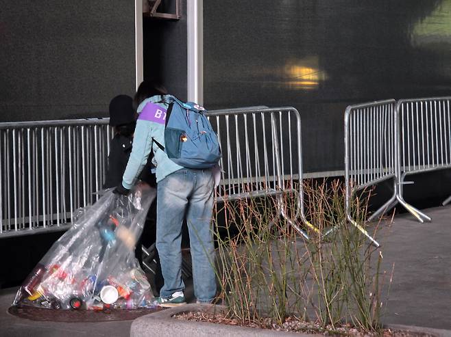 cestlavie_90⁷⊙⊝⊜💜 tweet media