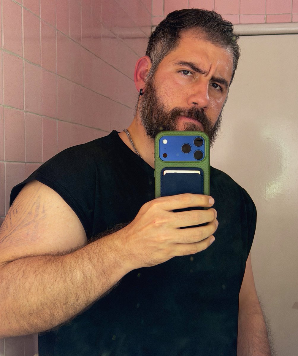 Axel Vique tweet media