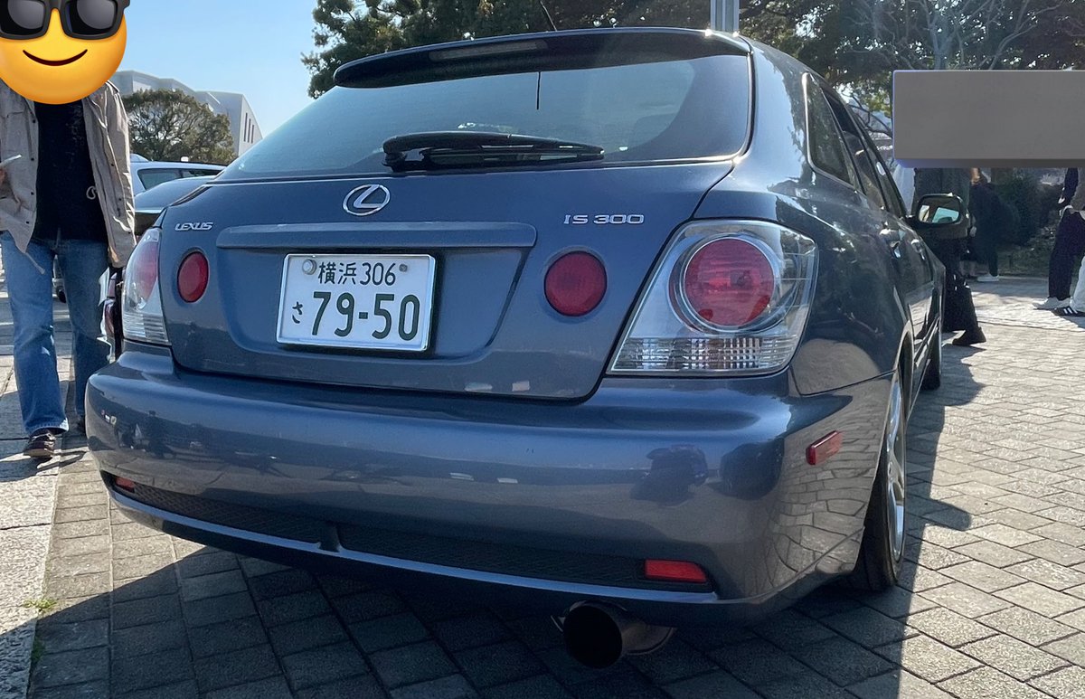 きしけん tweet media